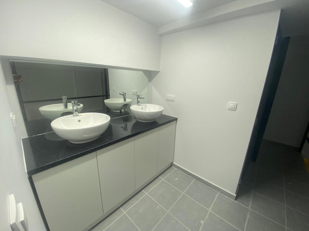 فندق Le.Chris Central Dorms ريثيمنو المظهر الخارجي الصورة