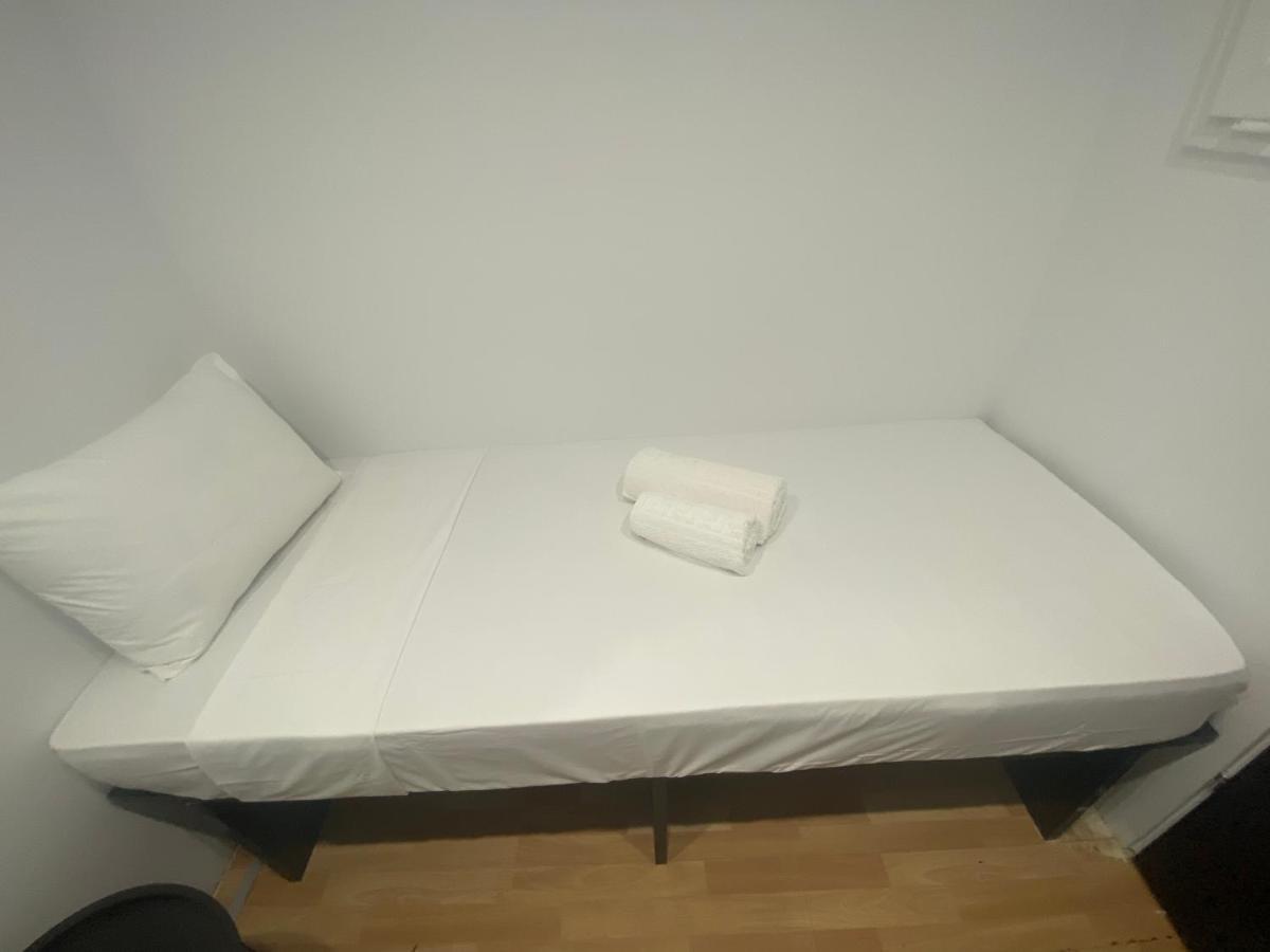 فندق Le.Chris Central Dorms ريثيمنو المظهر الخارجي الصورة