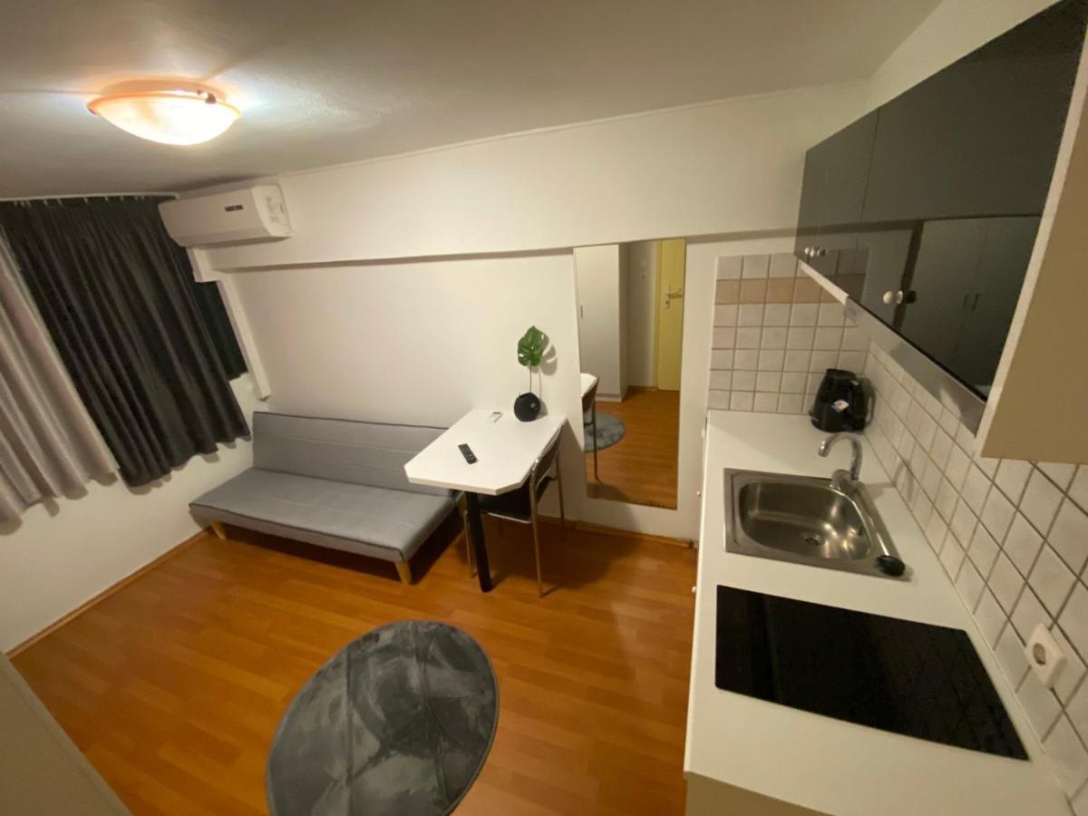 فندق Le.Chris Central Dorms ريثيمنو المظهر الخارجي الصورة