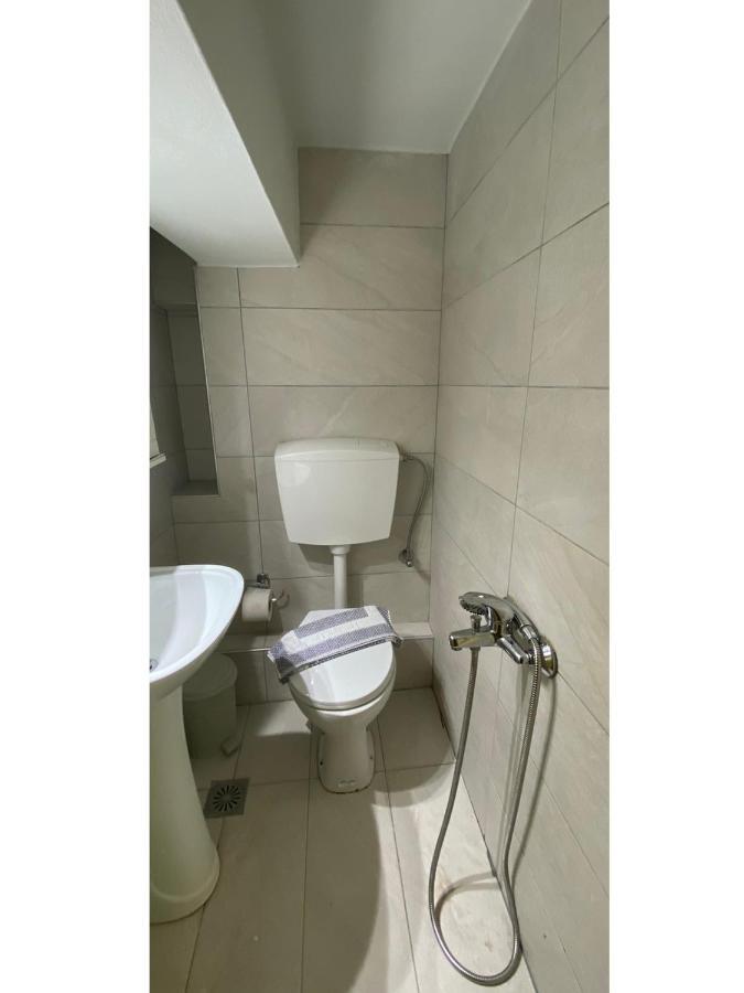 فندق Le.Chris Central Dorms ريثيمنو المظهر الخارجي الصورة